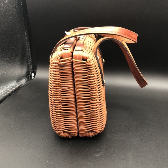 Rare Find 60s/70s Coated Wicker Buckle Handbag Hand Made In Hong Kong EUC - Picture 3 of 13